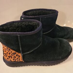 Koolaburra By UGG Mini II Animal Print Ankle Boots Size 8 U.S.